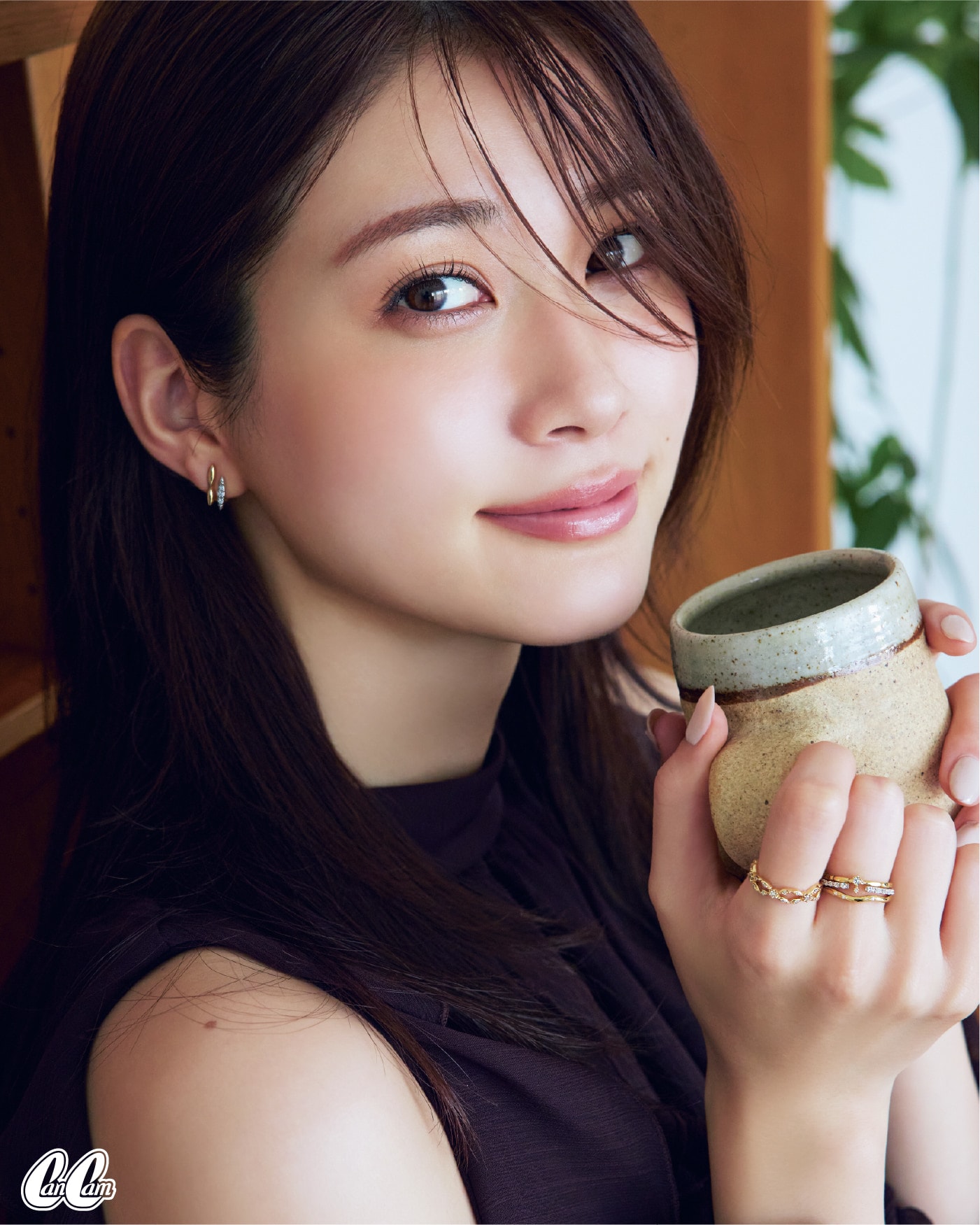 モデルが着用しているジュエリー