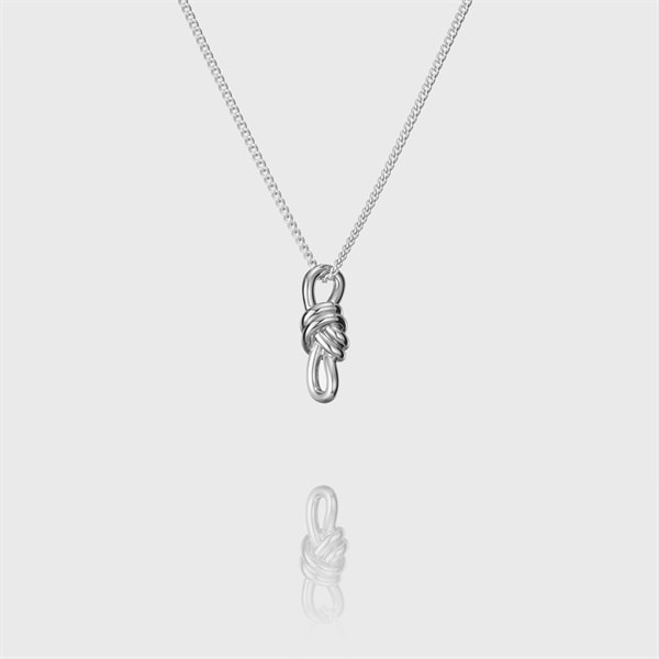４℃ HOMME+ ホリデー限定 ノットモチーフ ネックレス