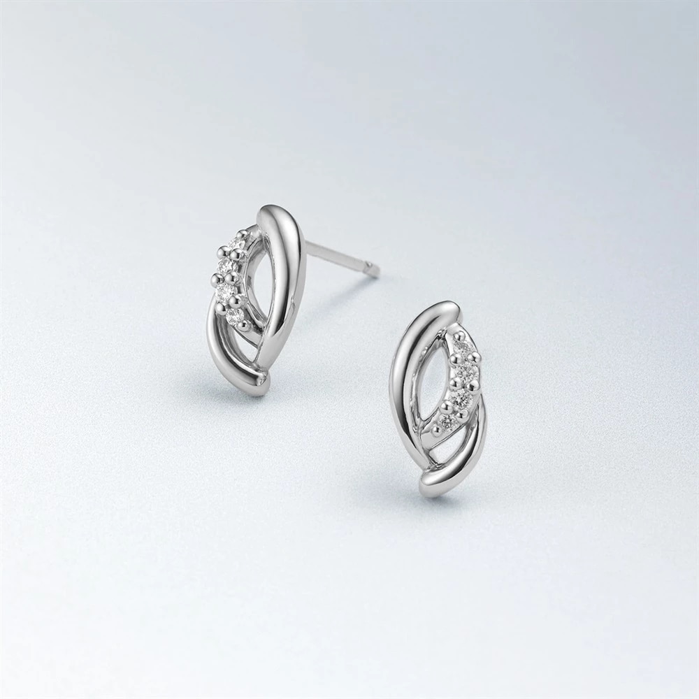 プラチナ ピアスの商品画像