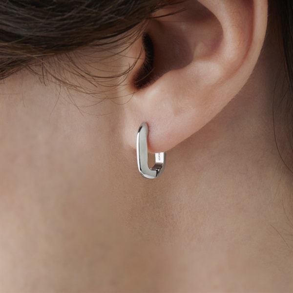 両耳　シルバー925 3.5×21mm フープピアス 3mm×21mm 】両耳用 シルバー925 フープピアス - メルカリ