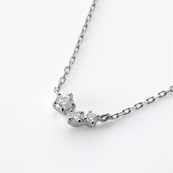 3連休限定値下げ！e.m. 表参道ヒルズ限定 ネックレス ブタジルコニア