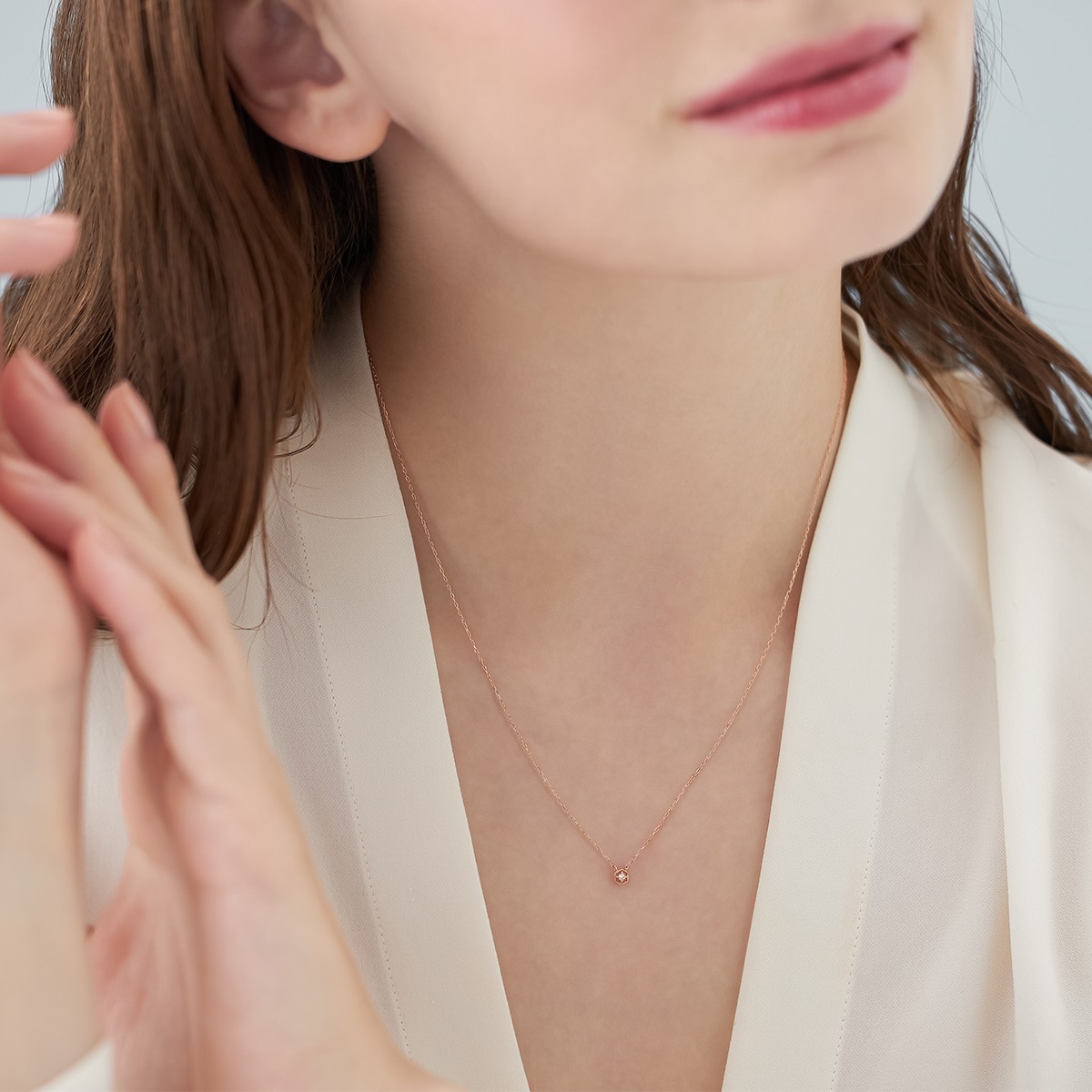 資生堂　k18 プレミア　金　非売品　アンテーク　限定 DEVAS 【土日限定8000円OFFクーポン有】 18金ネックレス k18