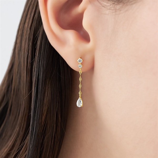 ピアス ゴールド 一目惚れ 1*1cm 楽天市場】【送料無料】 K18 フック