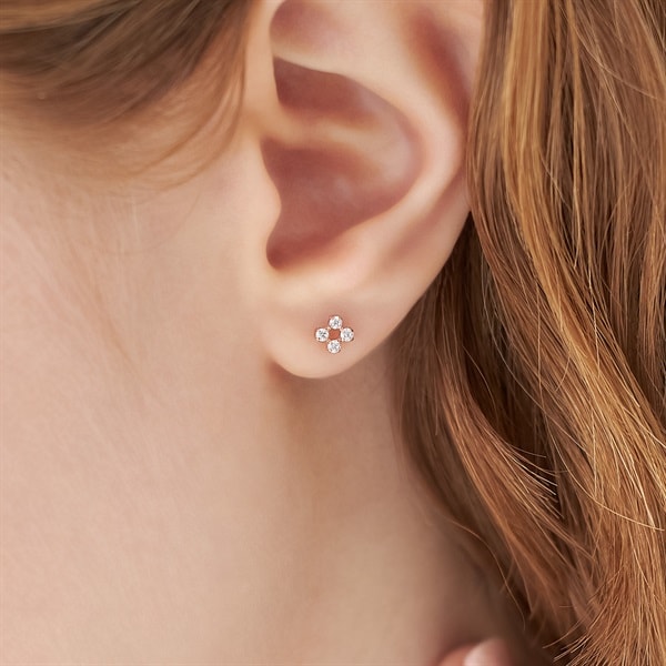 新品 4℃ K10 ピンクゴールド ピアス フラワーモチーフ 2Way 大人気!! 4℃ ダイヤモンド フラワー K10 ピンクゴールド ピアス