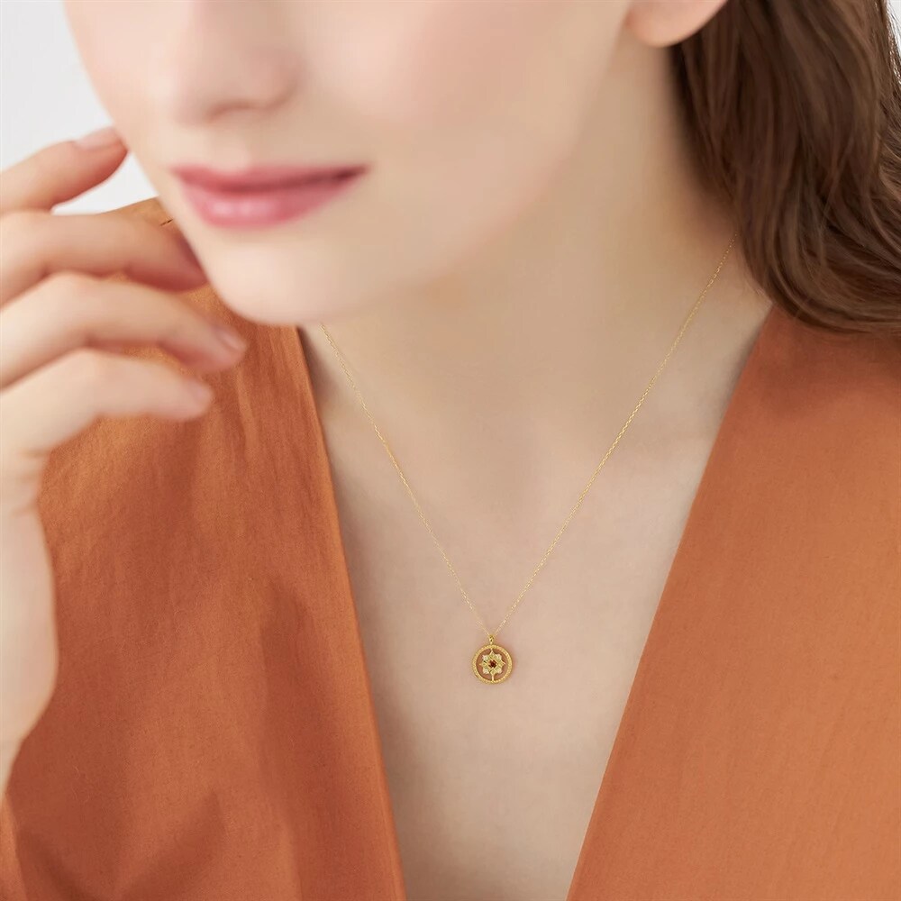 シルバー/K10ネックレス着用イメージ