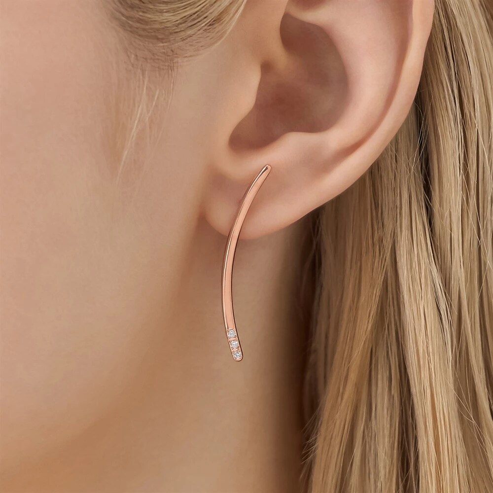 モデルが着用しているジュエリー