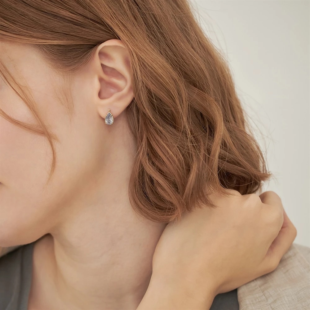 K10ホワイトゴールドクォーツピアス ¥46,200