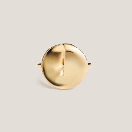 Ring（リング）¥18,000